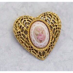 Vintage Gold Tone Love Heart Victorian Pink Flower Brooch - C8